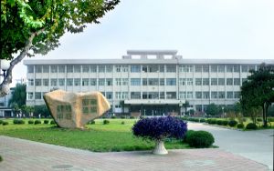 河南高考多少分能上齐齐哈尔医学院？附2022-2024年最低录取分数线